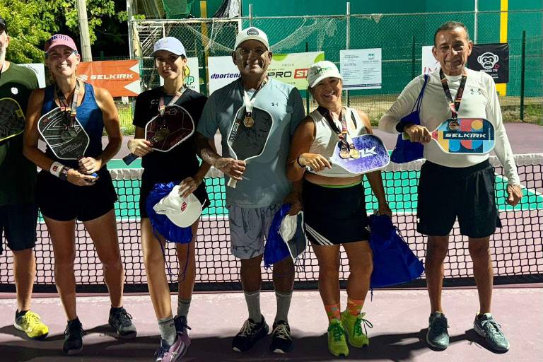 Se bañan de oro los ganadores del Selectivo Sinaloa de Pickleball