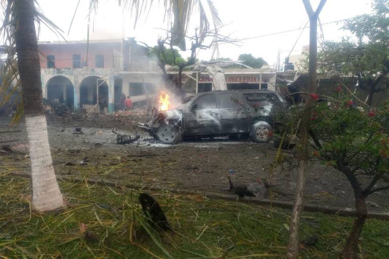 Estalla coche bomba en Coahuayana, Michoacán: dos muertos y ocho heridos