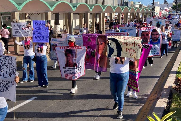 Mujeres levantan la voz en Mazatlán contra la violencia, discriminación y desigualdad