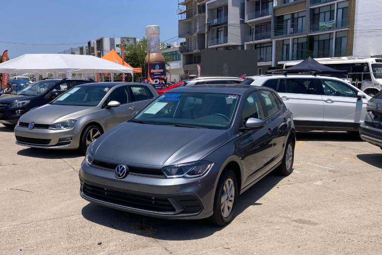 Realizan Feria de Seminuevos en Mazatlán con ofertas y financiamiento accesible en autos