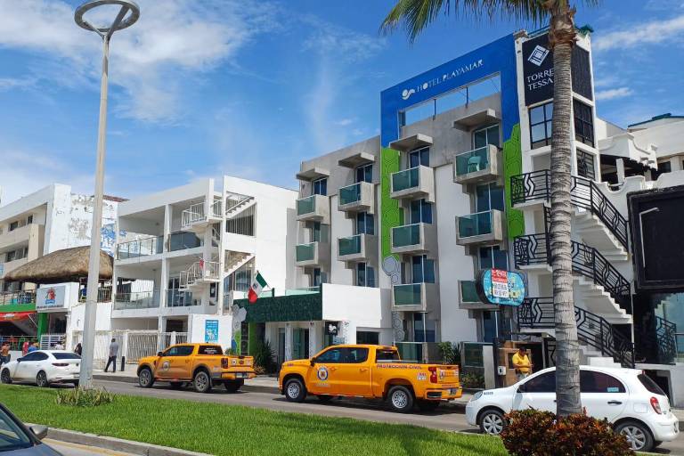 Niño de 5 años muere tras hundirse en la alberca de un hotel en Mazatlán