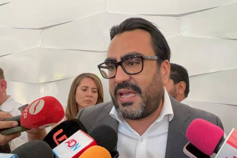 Culiacán cuenta con la capacidad operativa para atender reportes en tema de bacheo: Alcalde
