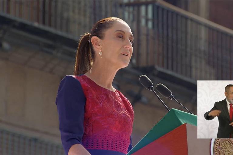 Sheinbaum acusa ‘campañas sucias’ y celebra siete años de la 4T ante más de 600 mil personas en el Zócalo