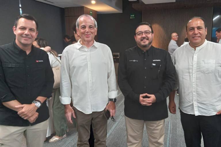 Encuentra el público respuestas en el libro de Gilberto Aispuro