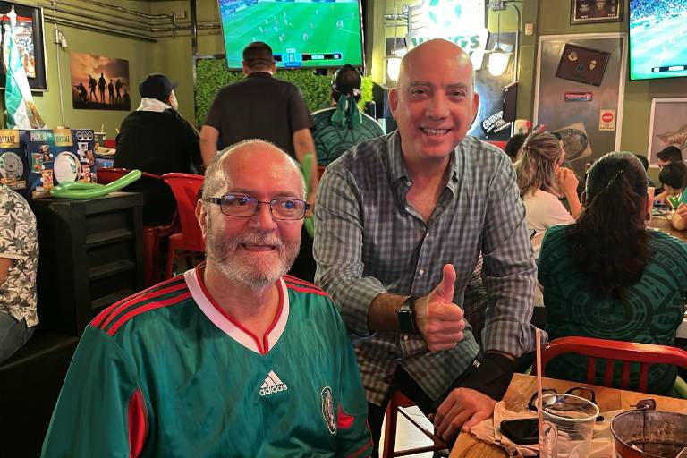 Festeja la afición sinaloense tercer triunfo de la selección mexicana