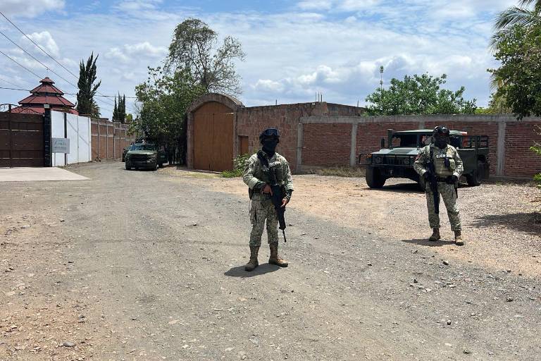 Asesinan a hombre a balazos en la colonia El Barrio, en Culiacán