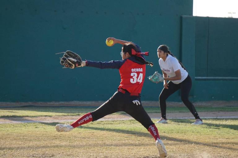 Sinaloa afina su softbol femenil rumbo al Macro Regional Conade