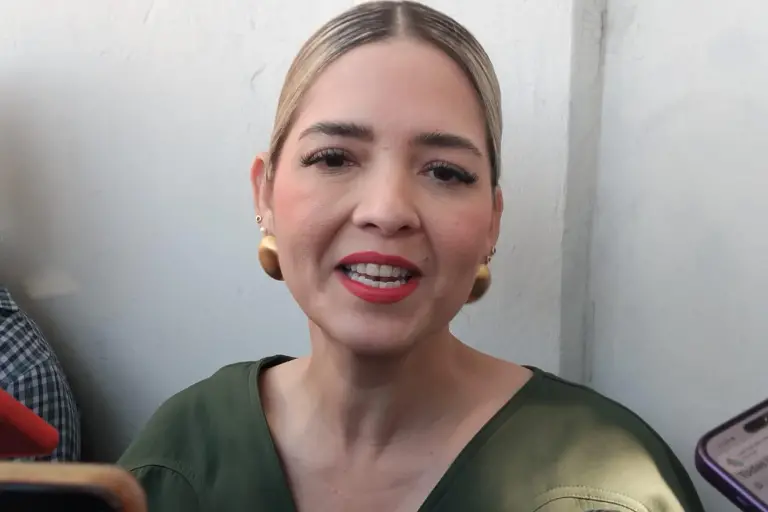 La Alcaldesa de Mazatlán Estrella Palacios Domínguez detalla los acuerdos entre Gobierno federal y el sector empresarial.