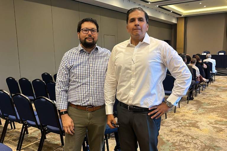 Rinde protesta el nuevo consejo directivo del Colegio de Arquitectos de Sinaloa