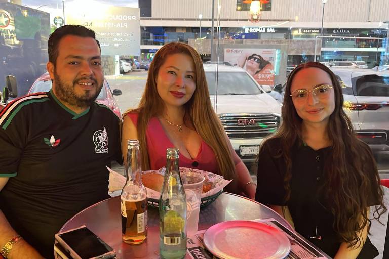 Festeja la afición sinaloense tercer triunfo de la selección mexicana