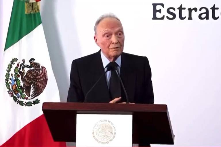 Defensa de Julio César Chávez Jr. busca amparo para evitar detención en México por presunta delincuencia organizada, dice FGR