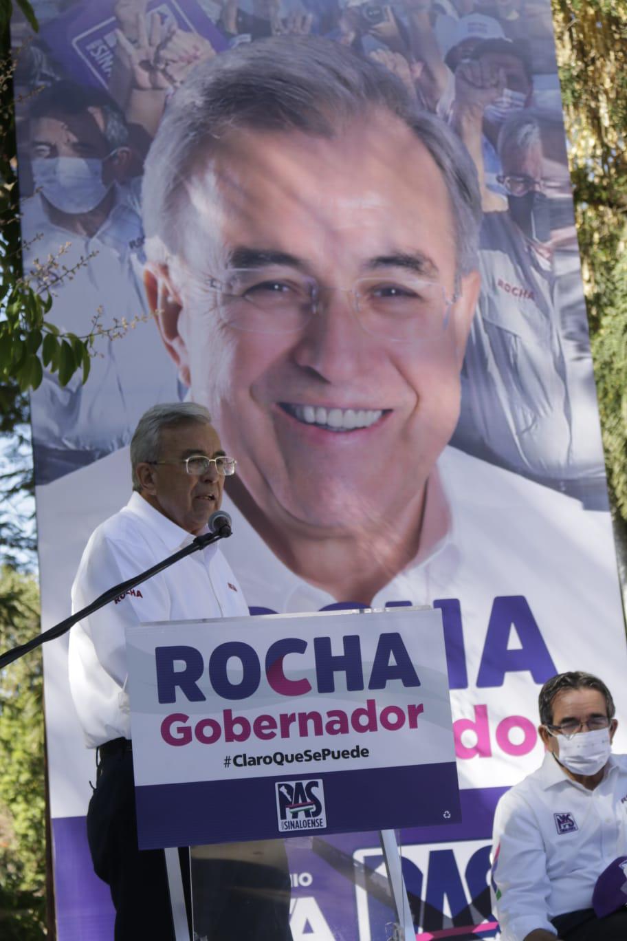 $!Promete Rocha apoyar la ciencia y la tecnología en caso de ganar la Gubernatura
