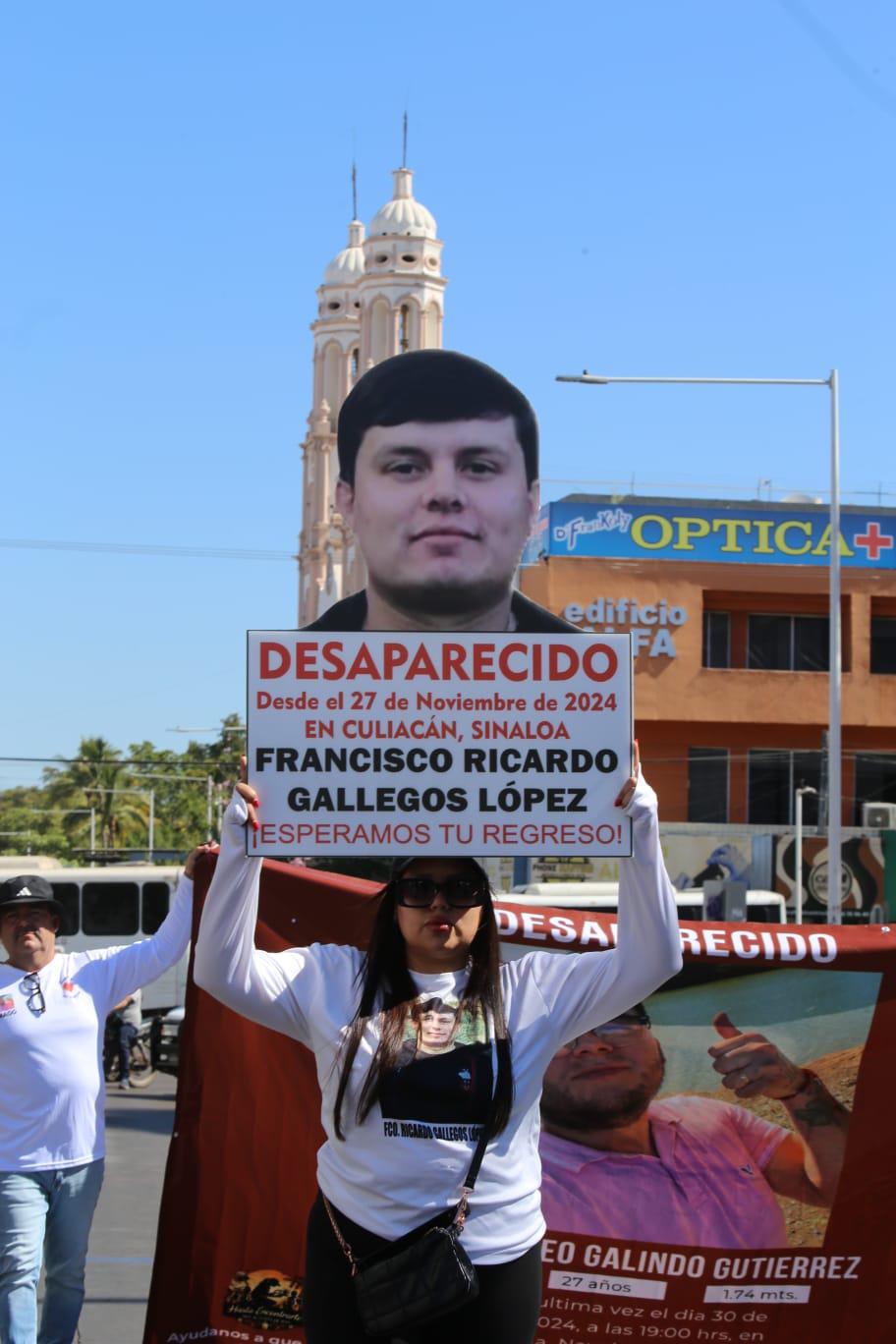 $!Madres buscadoras de Culiacán convierten su celebración en marcha por sus desaparecidos