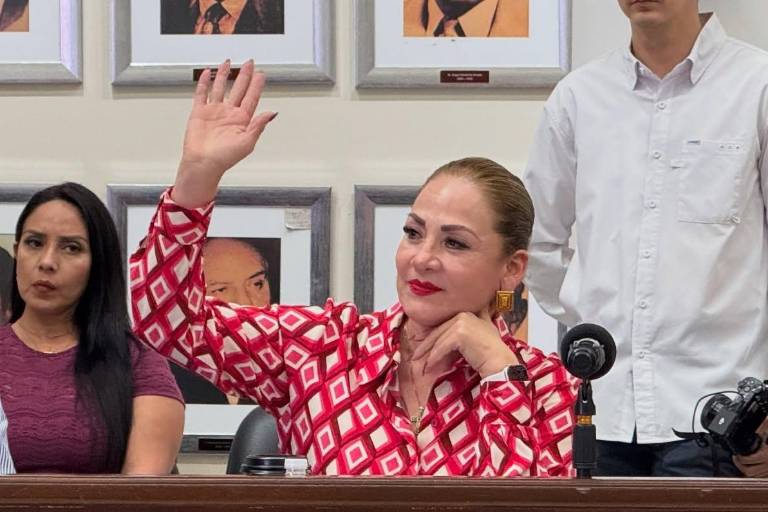 Critica regidora cobro mensual fijo a comerciantes ambulantes e informales en Mazatlán