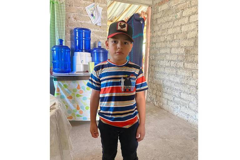 Buscan ayuda para que Cristo Rafael, de Rosario, haga frente a complicaciones por diabetes infantil