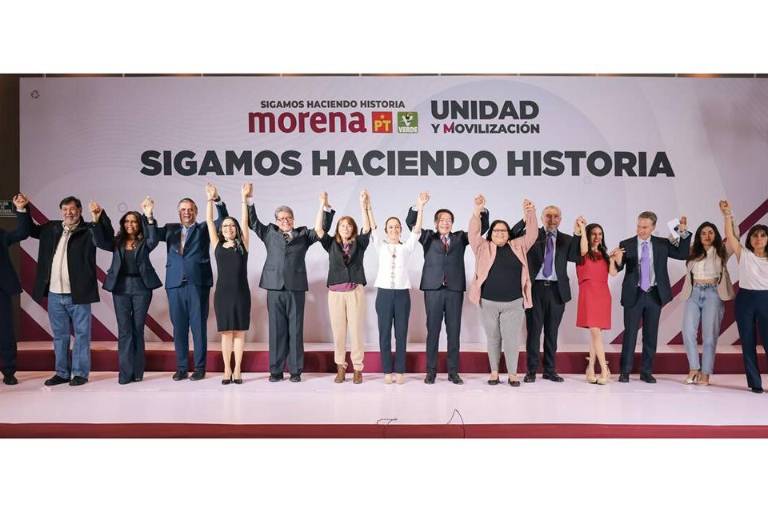 Claudia Sheinbaum presenta a su equipo de campaña