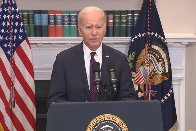 Biden advierte ‘caos por un tiempo’ en frontera de EU con México