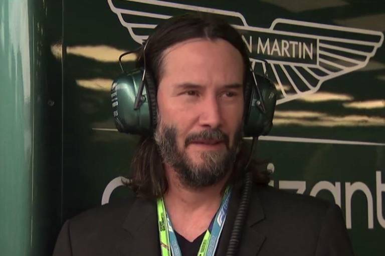 Disfruta Keanu Reeves del Gran Prix de Fórmula 1 en Gran Bretaña