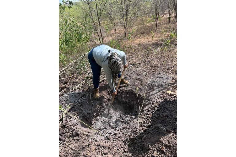 Encuentran restos humanos en dos fosas clandestinas al oriente de Mazatlán