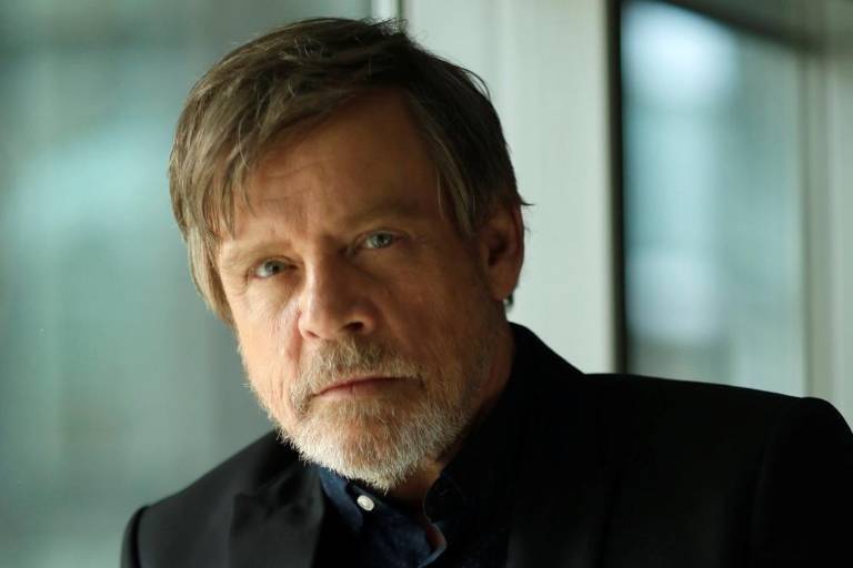 Usan la voz de ‘Luke Skywalker’ para alertar a ucranianos sobre bombardeos rusos