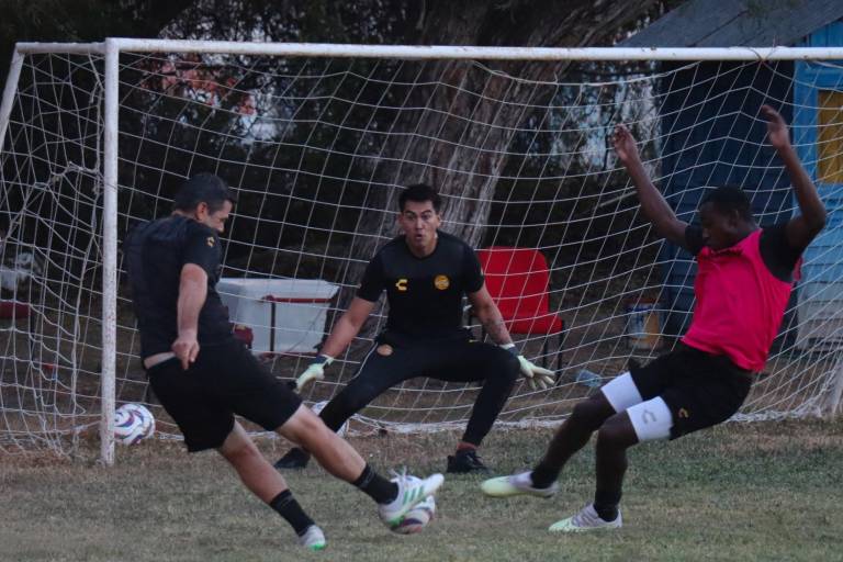 Dorados arranca su aventura en el Apertura 2023 visitando a Correcaminos