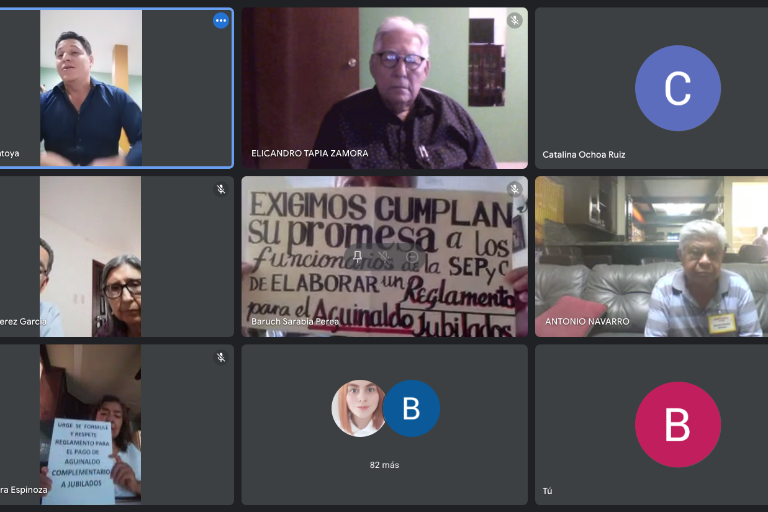 Exigen docentes jubilados a la SEPyC en Sinaloa reglamentar el reparto del aguinaldo