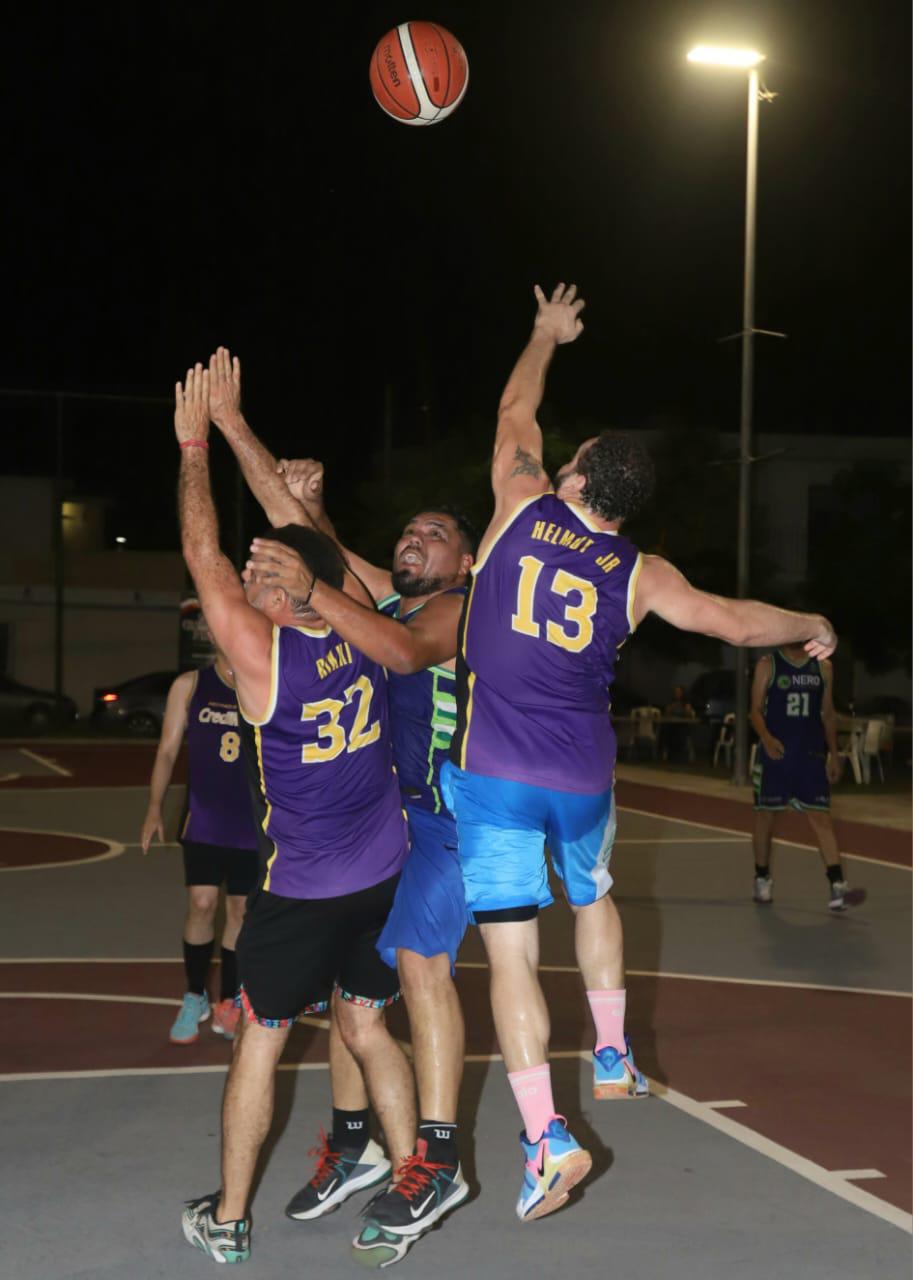 $!Deportivo Lázaro se instaló en la final B del Torneo Veteranos