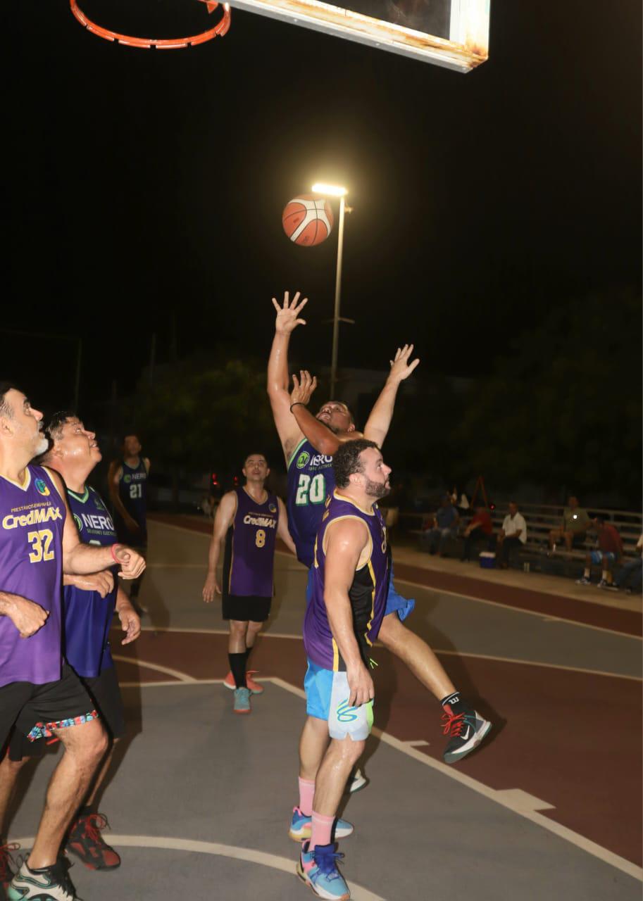 $!Deportivo Lázaro se instaló en la final B del Torneo Veteranos