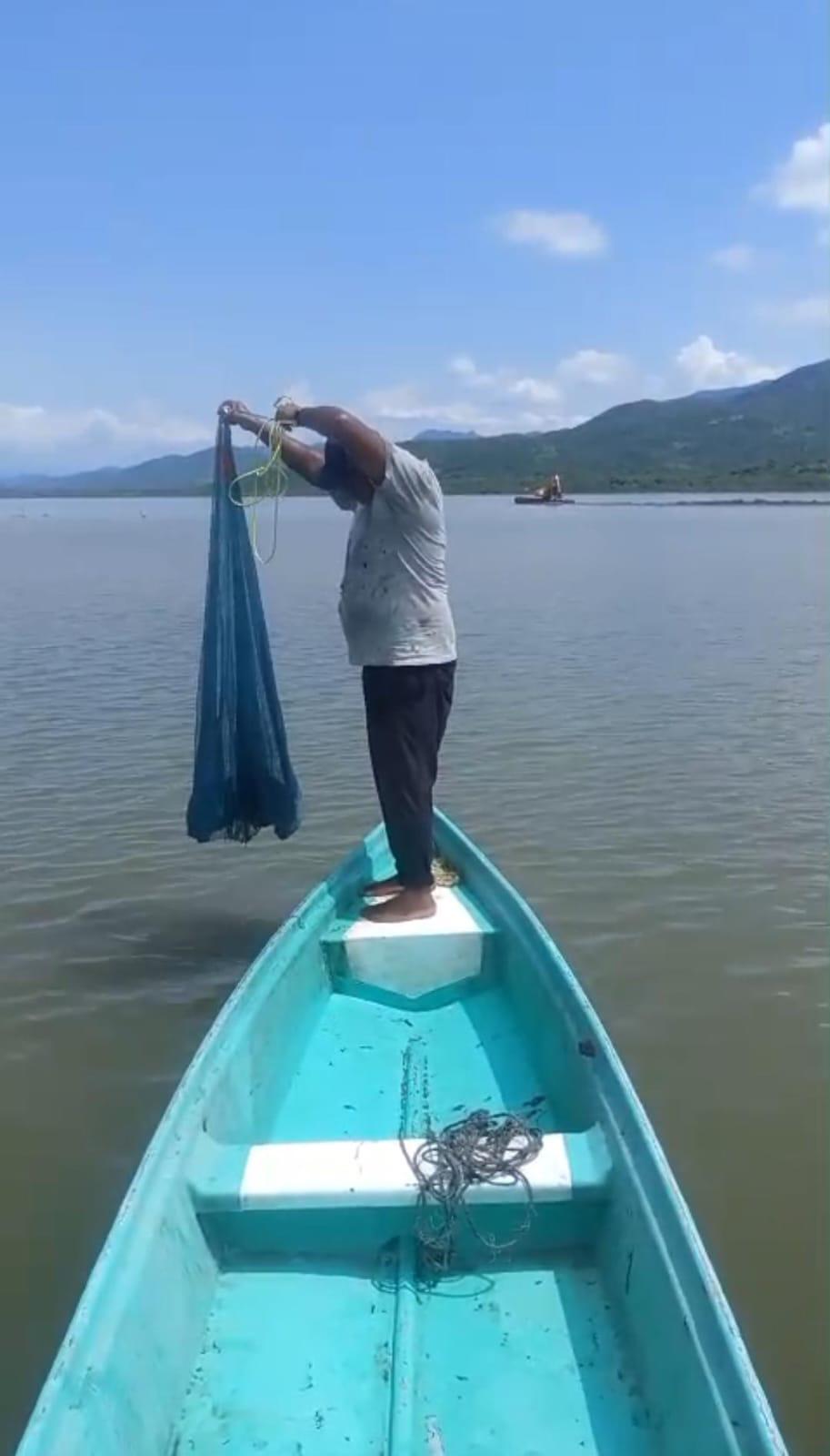 $!‘Más derrotados que el Canelo’, dicen cooperativas de Escuinapa al iniciar la temporada de camarón