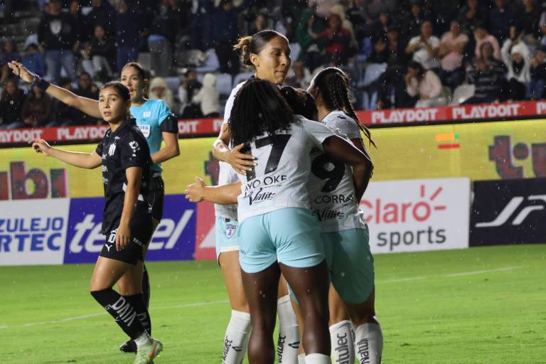 ¡A la Final! Pachuca fulmina con goleada a las bicampeonas Rayadas