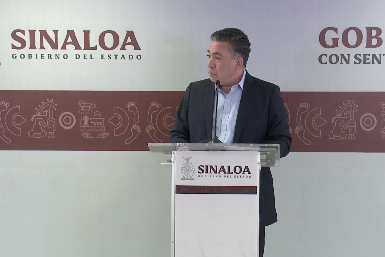 Rocha Moya va a la Ciudad de México para atender tema de la comercialización del maíz