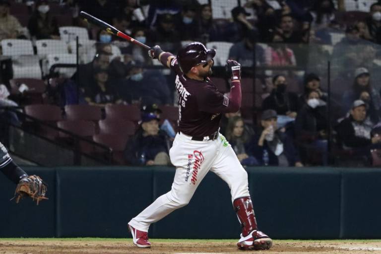 Alí Solís se pierde el resto de la postemporada con Tomateros de Culiacán