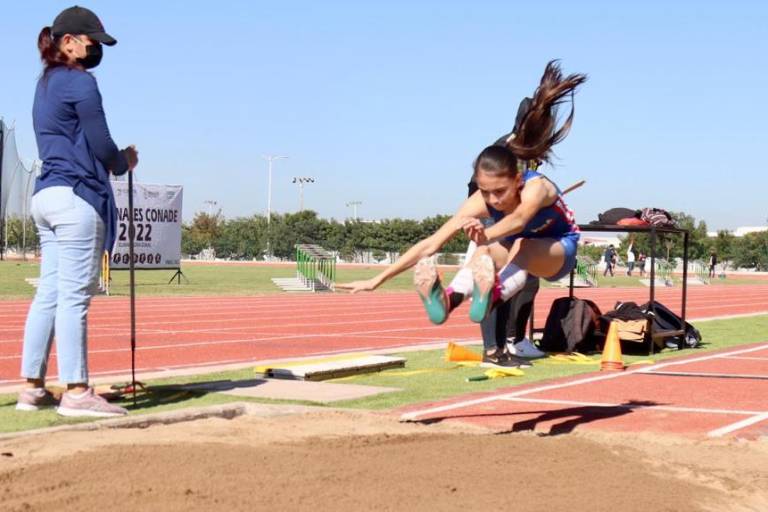 Culiacán domina el primer día del atletismo en la fase zonal de los Juegos Conade