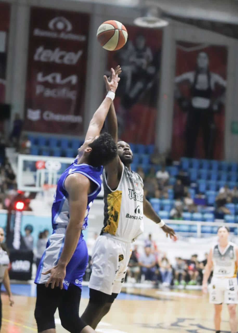 $!Venados Basketball liga su séptimo triunfo al derrotar a Astros de Jalisco