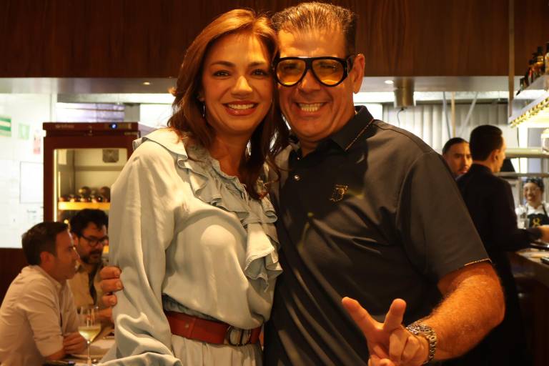 Celebran junto al chef Ignacio Osuna, el octavo aniversario del Villa Unión Brasa y Masa