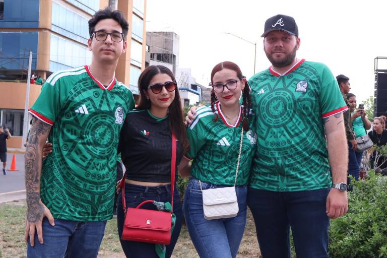 Arman la fiesta en ‘La Canasta’ en apoyo a la selección mexicana