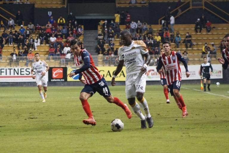 Triste presentación en casa de Dorados