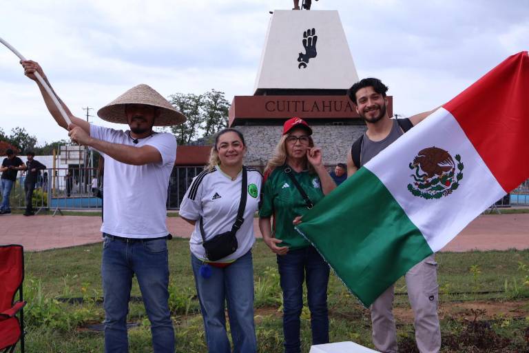 Arman la fiesta en ‘La Canasta’ en apoyo a la selección mexicana