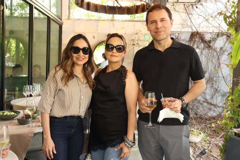 Celebran junto al chef Ignacio Osuna, el octavo aniversario del Villa Unión Brasa y Masa