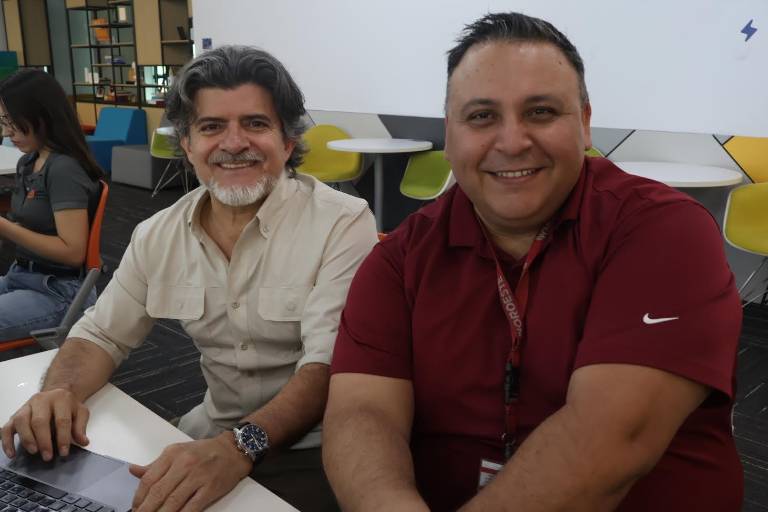 Aprenden sobre humanidades digitales y herramientas para la práctica informativa