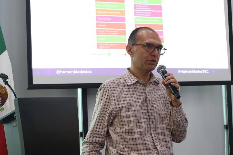 Aprenden sobre humanidades digitales y herramientas para la práctica informativa