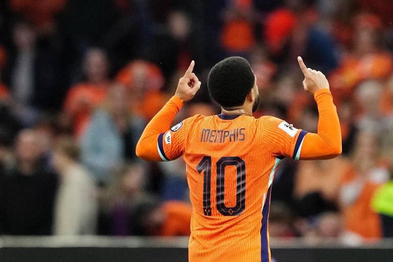 Depay brilla en goleada 4-0 sobre Finlandia y acerca a Países Bajos al Mundial 2026