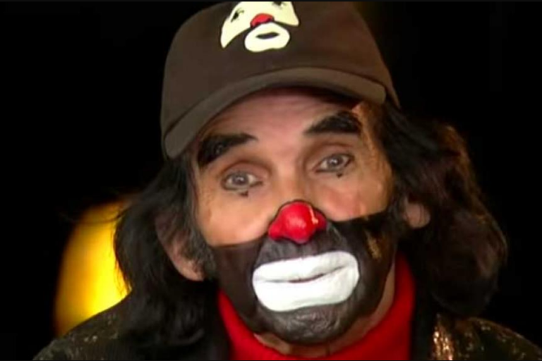 ‘Cepillín’ ingresa a terapia intensiva; reportan insuficiencia cardiaca