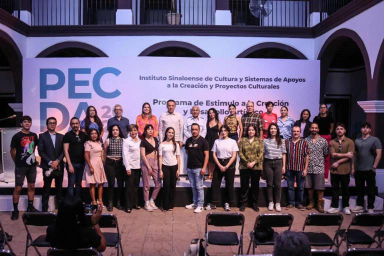 Dan bienvenida a los 49 nuevos becarios del PECDA Sinaloa