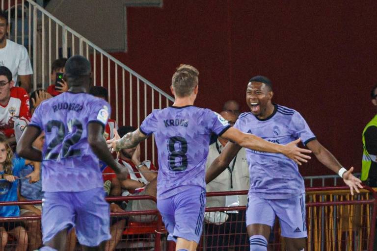 Real Madrid arranca con pie derecho la defensa de su título en LaLiga