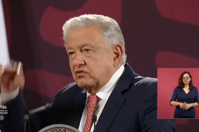 Se demuestra que en México hay libertades; los de ‘marea rosa’ se quitaron la máscara, dice López Obrador