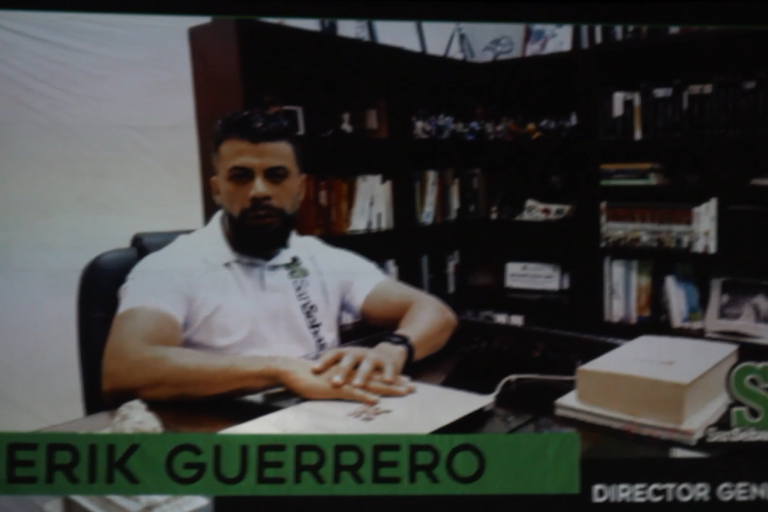 Culminan etapa estudiantil en formato autocinema