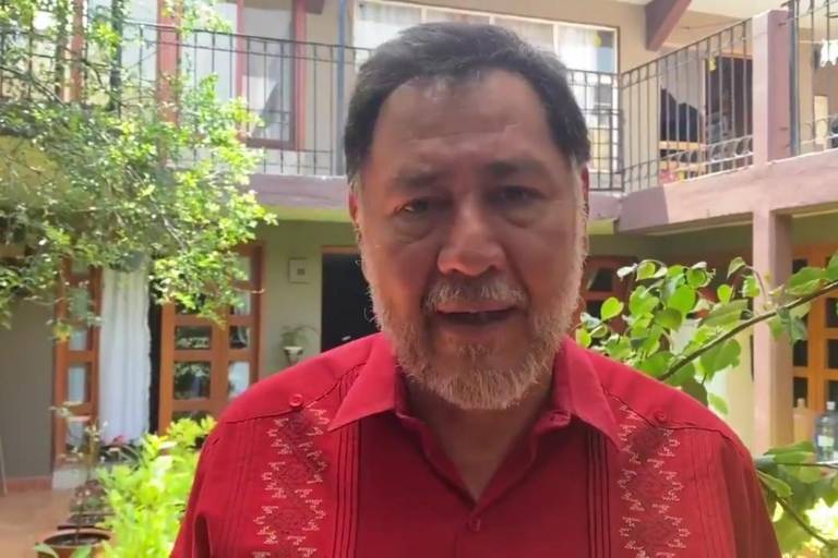 Fernández Noroña califica de traición declinación de candidata del PT; llama al voto por Rocha Moya