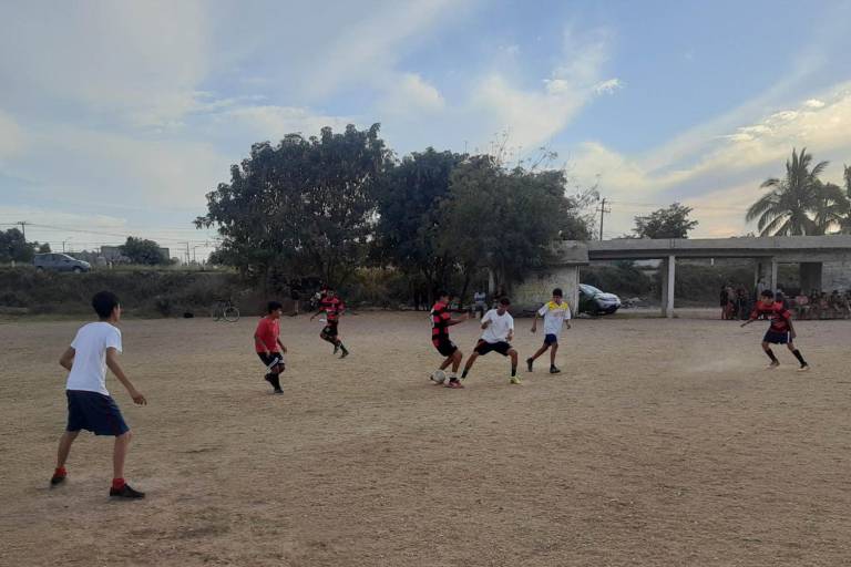 Arranca en Escuinapa Torneo en honor al ‘Pistache’ Torres