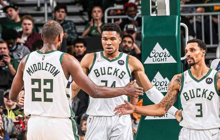Los Bucks de Milwaukee, campeones de la NBA, irán a la Casa Blanca el 8 de noviembre